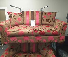 3 and 2 seater sofa in a tan and pink fabric LITERALLY IN NEW CONDITION - Image 3/10