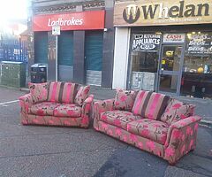 3 and 2 seater sofa in a tan and pink fabric LITERALLY IN NEW CONDITION - Image 6/10