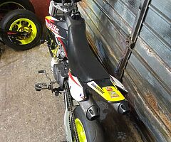 2017 Stomp 125cc - Image 4/10