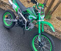 125 Pitbikes in stock