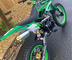 125 Pitbikes in stock