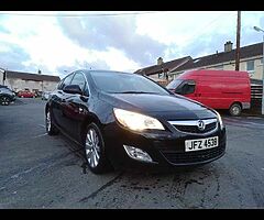 2011 Vauxhall Astra - Image 6/9