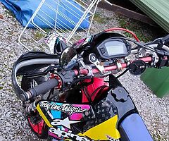 Suzuki drz 400 - Image 5/8