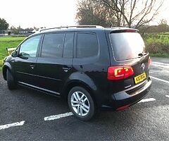 2012 Volkswagen Touran - Image 4/7