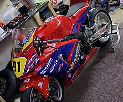 2005 Honda CBR - Image 8/10