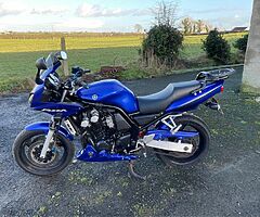 2002 Yamaha Fazer - Image 4/7