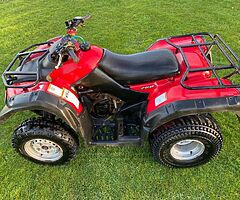 Suzuki 250 farm quad - Image 4/6