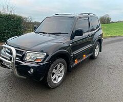 2004 Mitsubishi Shogun - Image 10/10