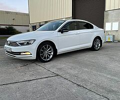 Volkswagen Passat - Image 4/10