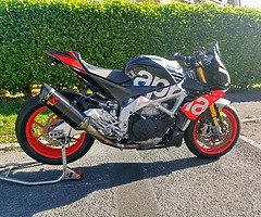 Aprilia Tuono V4 Factory 2018 - Image 10/10