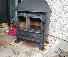 Log burning stove