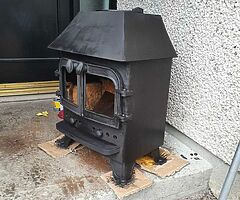 Log burning stove