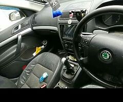 skoda octavia combi 4x4 1.9tdi  for breaking - Image 4/7