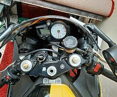 2007 Yamaha YZF-R - Image 4/10