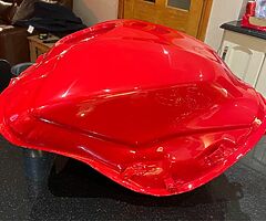 Fuel tank brand new for Yamaha R6 2020