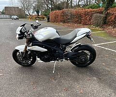 2014 Triumph Speed Triple - Image 4/10