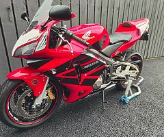 Honda CBR600rr
