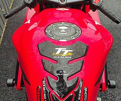 Honda CBR600rr
 - Image 9/10