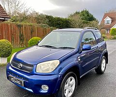 2004 Toyota RAV4