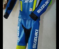 Motorbike Customized suit included boots gloves complete set with original quality in best price - Image 9/10