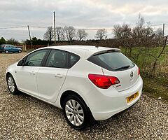 2012 Vauxhall Astra - Image 5/10