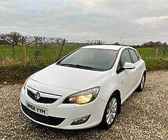 2012 Vauxhall Astra - Image 8/10