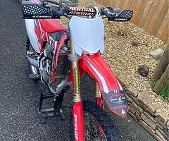 HONDA CRF 250 2015