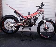 Beta evo 200 trials bike