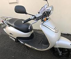 Some nice used 125s for sale from £1150 - Image 4/16