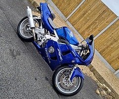 Cbr 400rr