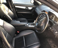 MERCEDES BENZ C 220 CDI - Image 6/9