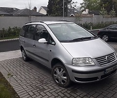 Volkswagen seven-seater 1.9 diesel 6 speed gears location Dublin 15 blanchardstown