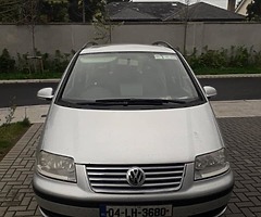 Volkswagen seven-seater 1.9 diesel 6 speed gears location Dublin 15 blanchardstown - Image 4/8