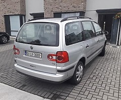 Volkswagen seven-seater 1.9 diesel 6 speed gears location Dublin 15 blanchardstown - Image 6/8