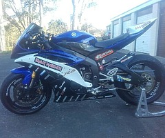 2006 yamaha r6 - Image 9/10