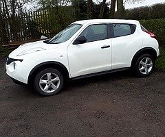 Nissan juke 2014 1.5 diesel only 32000miles is perfect car inside and out pm if interested - Image 6/8