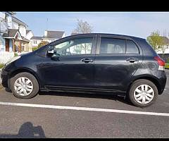 Toyota Vitz Automatic 2009 - Image 5/10