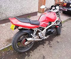 93 Suzuki gsf400 bandit not kawasaki Honda 125 250 500 600cc sports touring r6 yamaha motorbike swap