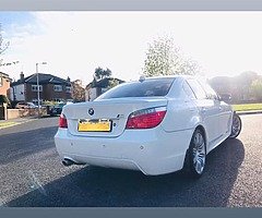 BMW 520D ALPINE WHITE