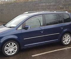 Volkswagen Touran 1.4 petrol TSI Auto low mileage.