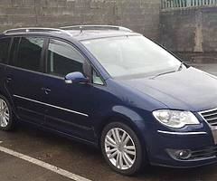 Volkswagen Touran 1.4 petrol TSI Auto low mileage. - Image 10/10