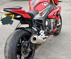 BMW s1000r