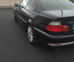 BMW 05 320coupe