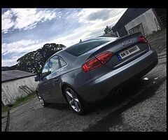 *Audi A4* - Image 4/5