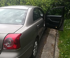 Toyota avensis 2006