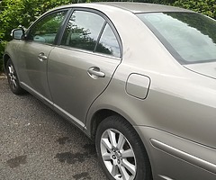 Toyota avensis 2006 - Image 7/9