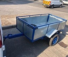 Car trailer