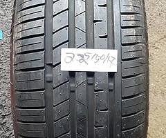 TYRES - Image 8/11