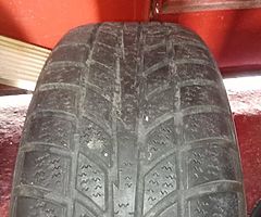 4 BMW car tyres