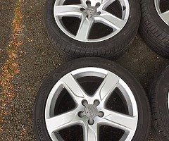 Genuine 18’ Audi 5x112 alloy wheels
